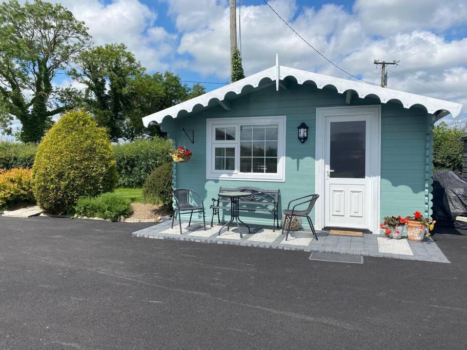 Adorable Cabin In The Countryside Port Laoise Exterior foto