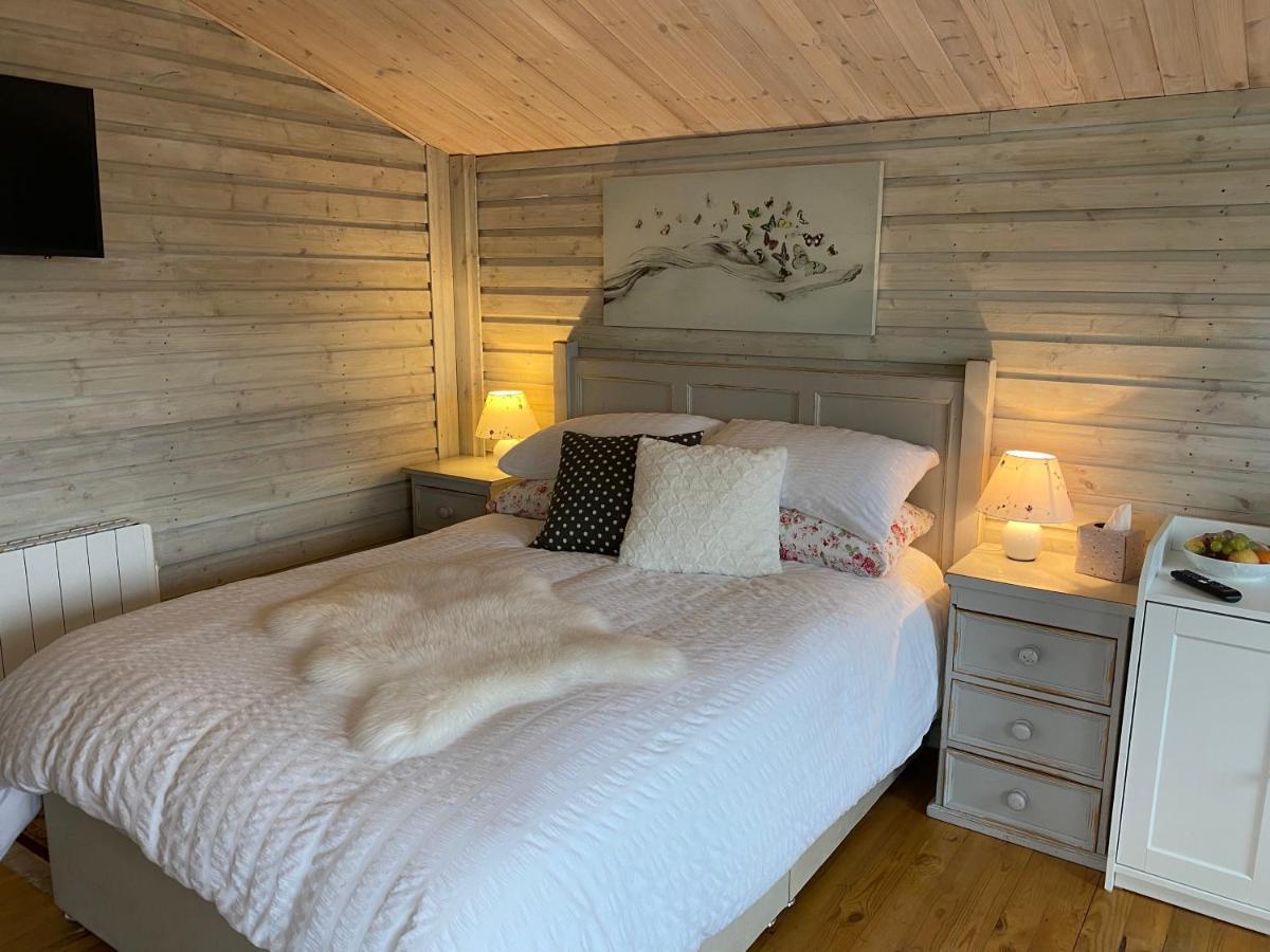 Adorable Cabin In The Countryside Port Laoise Exterior foto